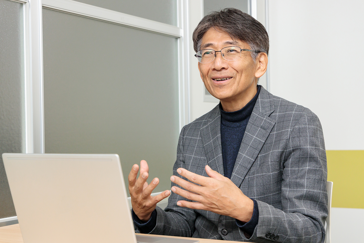 遠藤アドバイザー