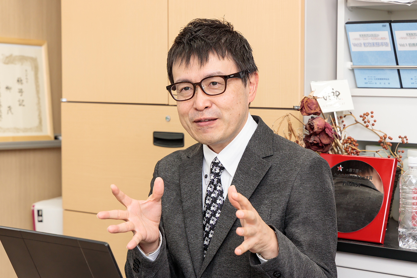 岩岡アドバイザー